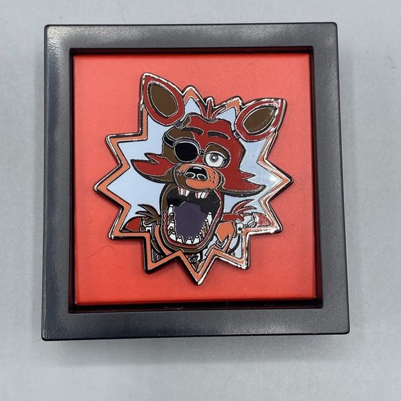FiGPiN Five Nights At Freddy's Series 2 Enamel Pin FOXY Common LOCKED - Picture 2 of 3